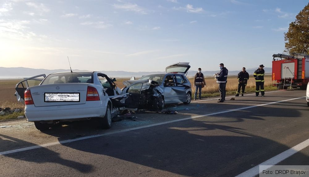MORȚI și RĂNIȚI într-un accident, pe DN 11 Brașov - Târgu Secuiesc (Galerie FOTO) 2 whatsappimage2020-09-21at10-18-00.jpg