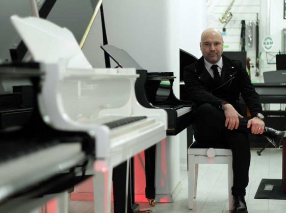 COVID-19. Solistul trupei Bere gratis, reacție în cazul Bittman: „Mă simt revoltat și jignit” 2 mihai georgescu 2_284142.jpg