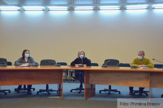 BRAȘOV. Literele de pe Tâmpa și Primăria, iluminate în portocaliu. Pentru ce? 4 Boghiu-Topoliceanu-Dascalu_284692.jpeg