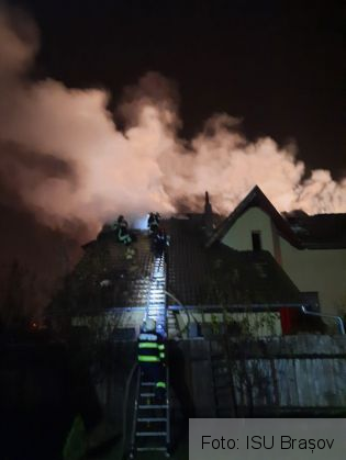 WhatsApp Image 2020-12-18 at 08.42.58_285126.jpeg