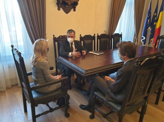 BRAȘOV. Potenţialul foarte mare de dezvoltare economică va creşte şi mai mult odată cu funcţionalizarea Aeroportului 3 consul-presedinteCJ1_286550.jpg