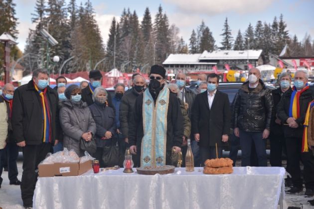 comemorare Babes3_286674.jpeg