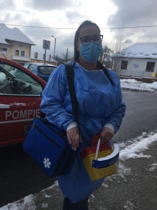 COVID-19 BRAȘOV. Vaccinați la domiciliu 2 echipe-mobile-vaccinare1_287201.jpeg