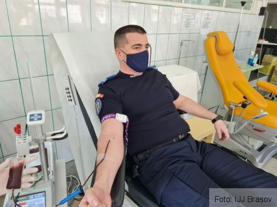 jandarmi 4_287244.jpg