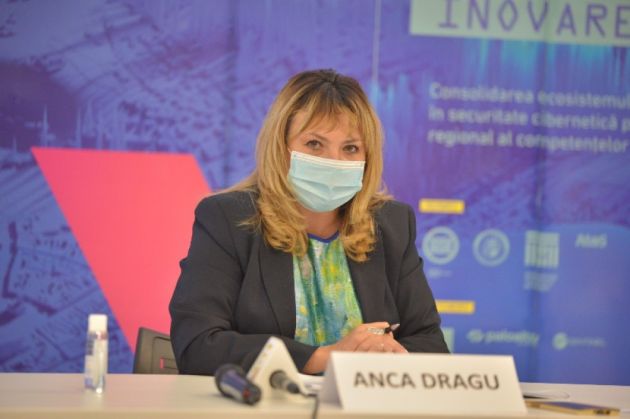 Anca Dragu_288314.jpeg