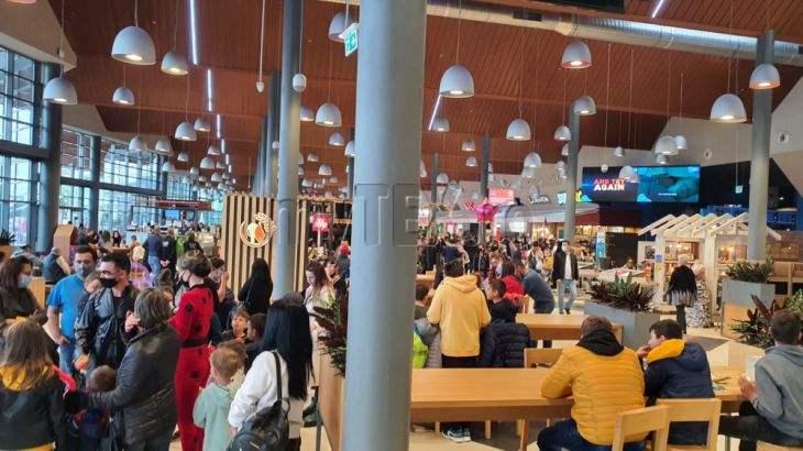 BRAȘOV. Liber la vaccinare, astăzi, în mall-ul Coresi / Evenimente pentru copii (Update: Galerie FOTO) 2 IMG-20210601-WA0003_288562.jpg