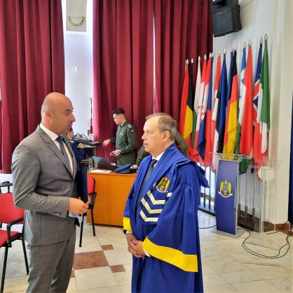 Prunariu DHC2_289179.jpeg