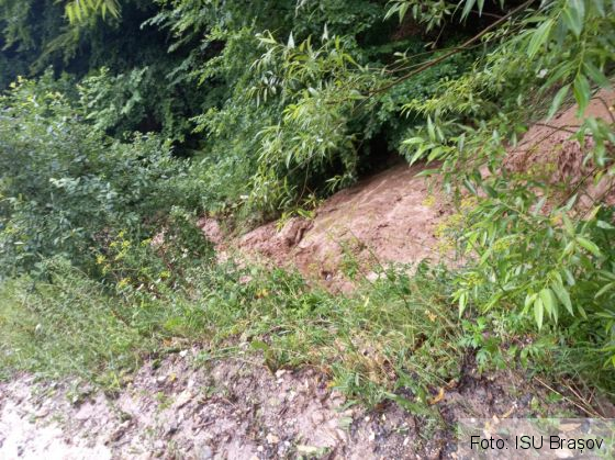 BRAȘOV. Alunecări de teren, în județ! (Galerie FOTO) 9 IMG-20210731-WA0020_290079.jpg