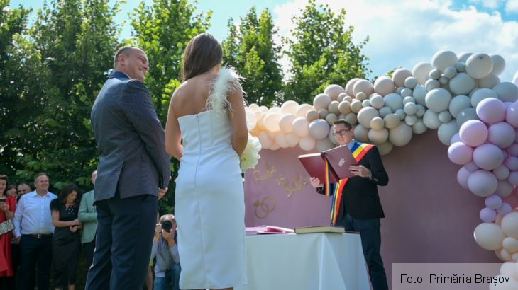 Așa poate arăta cununia civilă a oricărui cuplu, la BRAȘOV (FOTO - VIDEO) 6 WhatsApp Image 2021-07-09 at 18.13.31 (2)_289466.jpeg