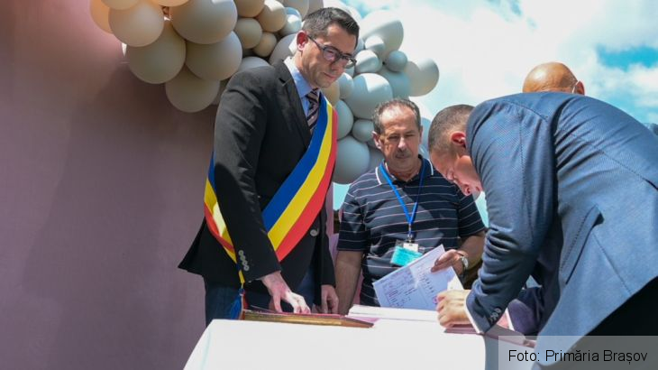 Așa poate arăta cununia civilă a oricărui cuplu, la BRAȘOV (FOTO - VIDEO) 4 WhatsApp Image 2021-07-09 at 18.13.32 (2)_289464.jpeg