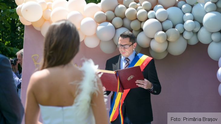 Așa poate arăta cununia civilă a oricărui cuplu, la BRAȘOV (FOTO - VIDEO) 7 WhatsApp Image 2021-07-09 at 18.13.32_289468.jpeg