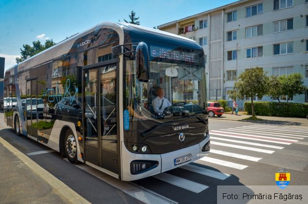 autobuz electric 4_289369.jpg