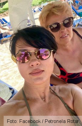 Brașoveanca Petronela Rotar, despre relația cu mama ei... „E prima noastră vacanță împreună de cînd eram mică” (FOTO) 2 petronela rotar_289909.jpg