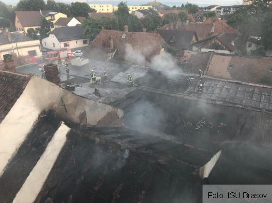 WhatsApp Image 2021-08-12 at 08.07.05 (2)_290399.jpeg