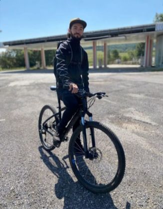 BRAȘOV. Tânăr de 22 de ani, dat dispărut! L-ați văzut? 2 IMG-20210930-WA0018_291640.jpg