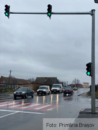 BRAȘOV. Încă o trecere de pietoni este semaforizată, de astăzi 2 IMG-20211207-WA0031_293206.jpg