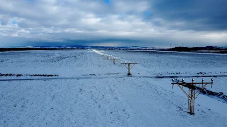 Update BRAȘOV. Adrian Veștea a aprins luminile pe Aeroport (GALERIE FOTO-VIDEO) 3 aibg3_293520.jpg