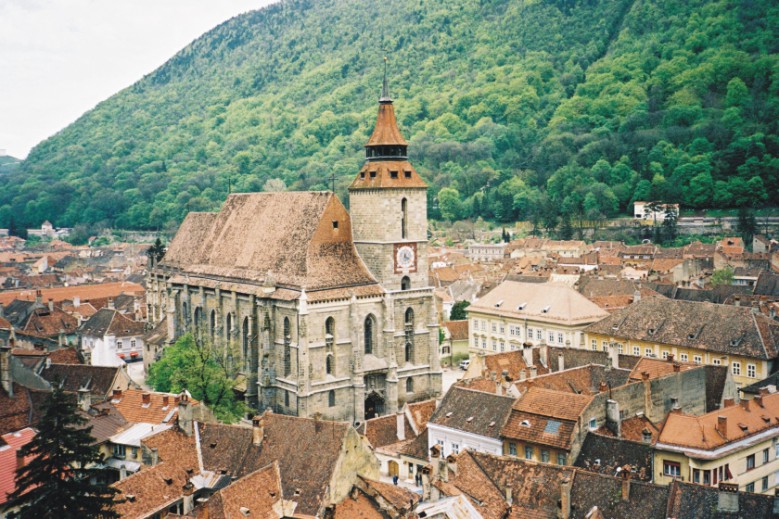 Biserica Neagră se alătură acțiunii „Brașovul citește” 6 article_252802_1.jpg