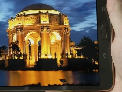 Samsung, atac la Apple. Galaxy Tab S2 mai subţire ca iPad Air 2? 1 article_425711_1.jpg