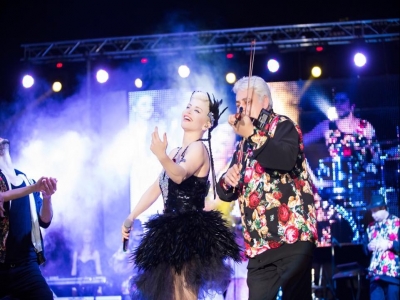 LOREDANA GROZA: Mulțumesc, Brașov! Ai fost extraordinar! Galerie foto 1 article_428476_1.jpg