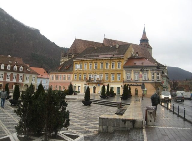 BRAȘOV. Revoluţionarii strâng rândurile 1 article_429160_1.jpg