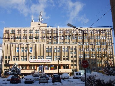 UPDATE. BRAȘOV. Sancţiuni în cazul bebelușului scăpat pe ciment la naștere 1 article_429384_1.jpg