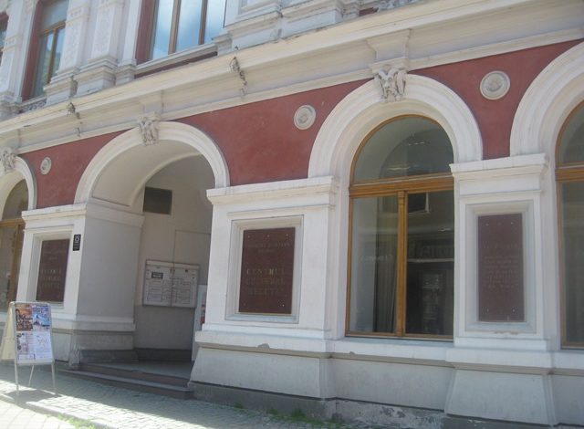article_429828_1.jpg