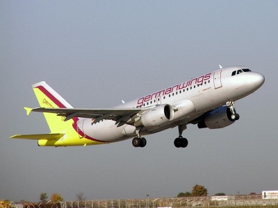 „Avionul s-a dezintegrat complet! Cele mai mari bucăți sunt cât o mașină” 1 article_430044_1.jpg