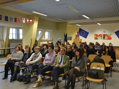 Liceenii de la „Grigore Antipa” au învățat să fie buni cetățeni europeni 1 article_430115_1.jpg