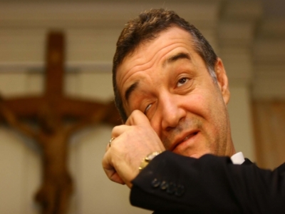 ÎNTÂLNIRE EMOȚIONANTĂ. Lui Gigi Becali i-au dat lacrimile!!! 1 article_430133_1.jpg