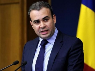 ȘOC. Cât a plătit Darius Vâlcov pentru tabloul pictat de Renoir?!... 1 article_430138_1.jpg