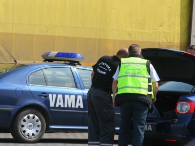 Funcționari vamali cercetați într-un dosar cu prejudiciu de 16 milioane de lei 1 article_430142_1.jpg
