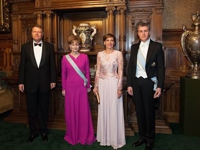 Klaus Iohannis: „Familia regală reprezintă un simbol al valorilor pe care le admir” 1 article_430295_1.jpg