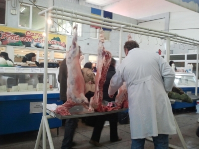 BRAȘOV. Încep controalele alimentare dinaintea sărbătorilor Pascale 1 article_430306_1.jpg