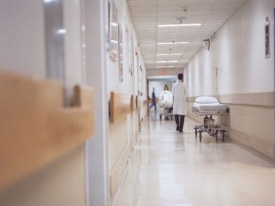 Unul dintre formatorii jurnaliștilor din România, în stare gravă, la spital 1 article_430308_1.jpg