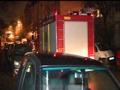 PE DRUMURI. O femeie și-a incendiat locuinţa 1 article_430561_1.jpg