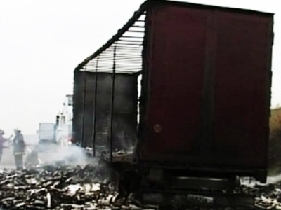 EXPLOZIE pe șosea, după ce un TIR încărcat cu vopsele a luat foc! 1 article_430566_1.jpg
