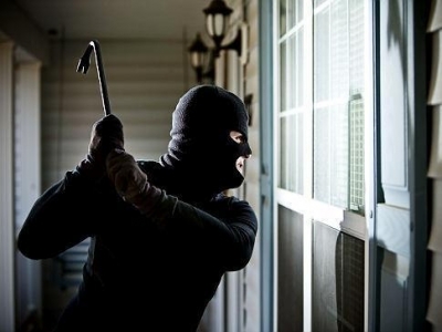 BRAȘOV. Fiți precauți, să nu vă treacă pragul casei și hoții! 1 article_431245_1.jpg