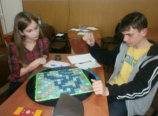 BRAȘOV. Se dă startul Campionatului Naţional de Scrabble 1 article_431349_1.jpg