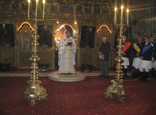 BRAȘOV. Parastas cu mustrări pentru junii în haine „nemțești” 1 article_431653_1.jpg