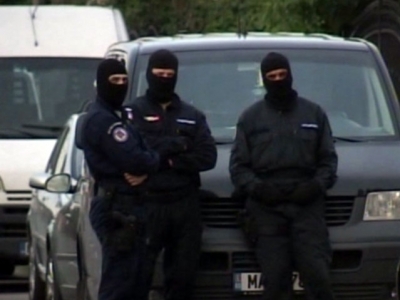 Grupare specializată în contrabandă, anihilată de DIICOT 1 article_431858_1.jpg