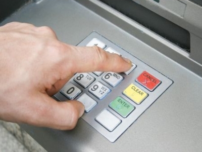 Cetățeni străini reținuți pentru tentativă de furt din bancomate 1 article_431892_1.jpg