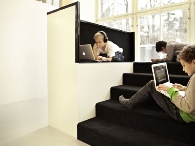 O altfel de organizare în ȘCOLI! Fără bănci și fără clase - Galerie foto 1 article_432044_1.jpg
