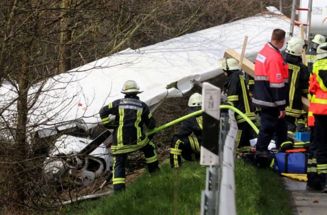 Incident aviatic. Un mort și trei răniţi 1 article_432466_1.jpg