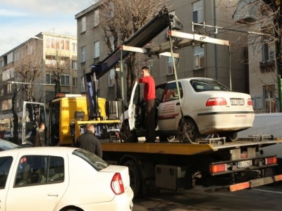 Vă irită serviciul de ridicare a mașinilor? Avem o veste bună... 1 article_432652_1.jpg