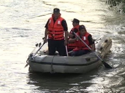 Bărbat de 30 de ani găsit mort într-un iaz 1 article_432682_1.jpg
