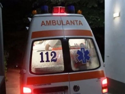 De la începutul anului, a vrut să se sinucidă de 12 ori 1 article_433084_1.jpg
