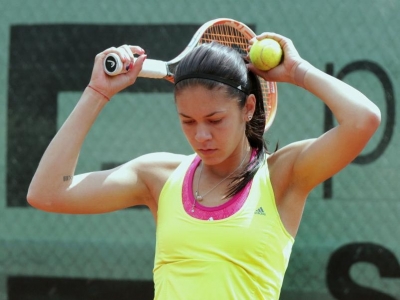 FED CUP. Andreea Mitu a demolat-o pe Eugenie Bouchard 1 article_433292_1.jpg