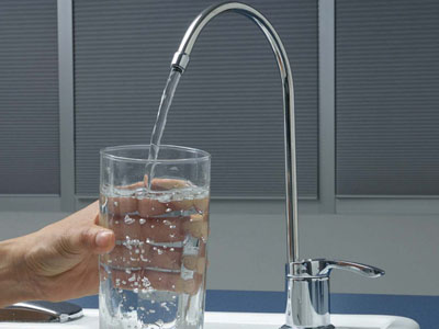 Propunere: TVA redus, la apa de consum 1 article_433353_1.jpg