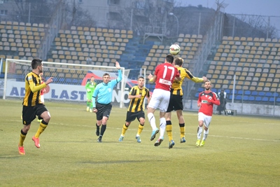 FC BRAȘOV. Luptă dură pentru menţinerea în Liga 1 1 article_433525_1.jpg
